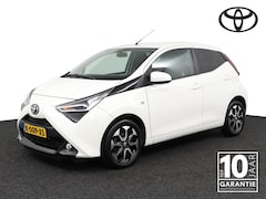 Toyota Aygo - 1.0 VVT-i x-joy | Climate control | DAB+ | Camera | Apple Carplay/Android Auto |