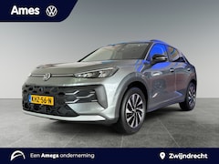 Volkswagen T-Roc - 1.5 eTsi Life First Edition 116PK DSG | Trekhaak | Stuurverwarming | Zwart dak