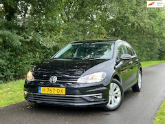 Volkswagen Golf - 1.0 TSI Comfortline | Adaptief Cruise + Airco + Carplay Nu € 11.975,