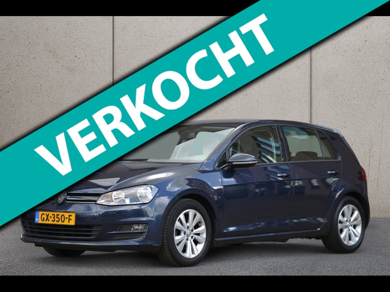 Volkswagen Golf - 1.0 TSI Comfortline | Navigatie | Climate Control | Parkeersensoren v+a - AutoWereld.nl