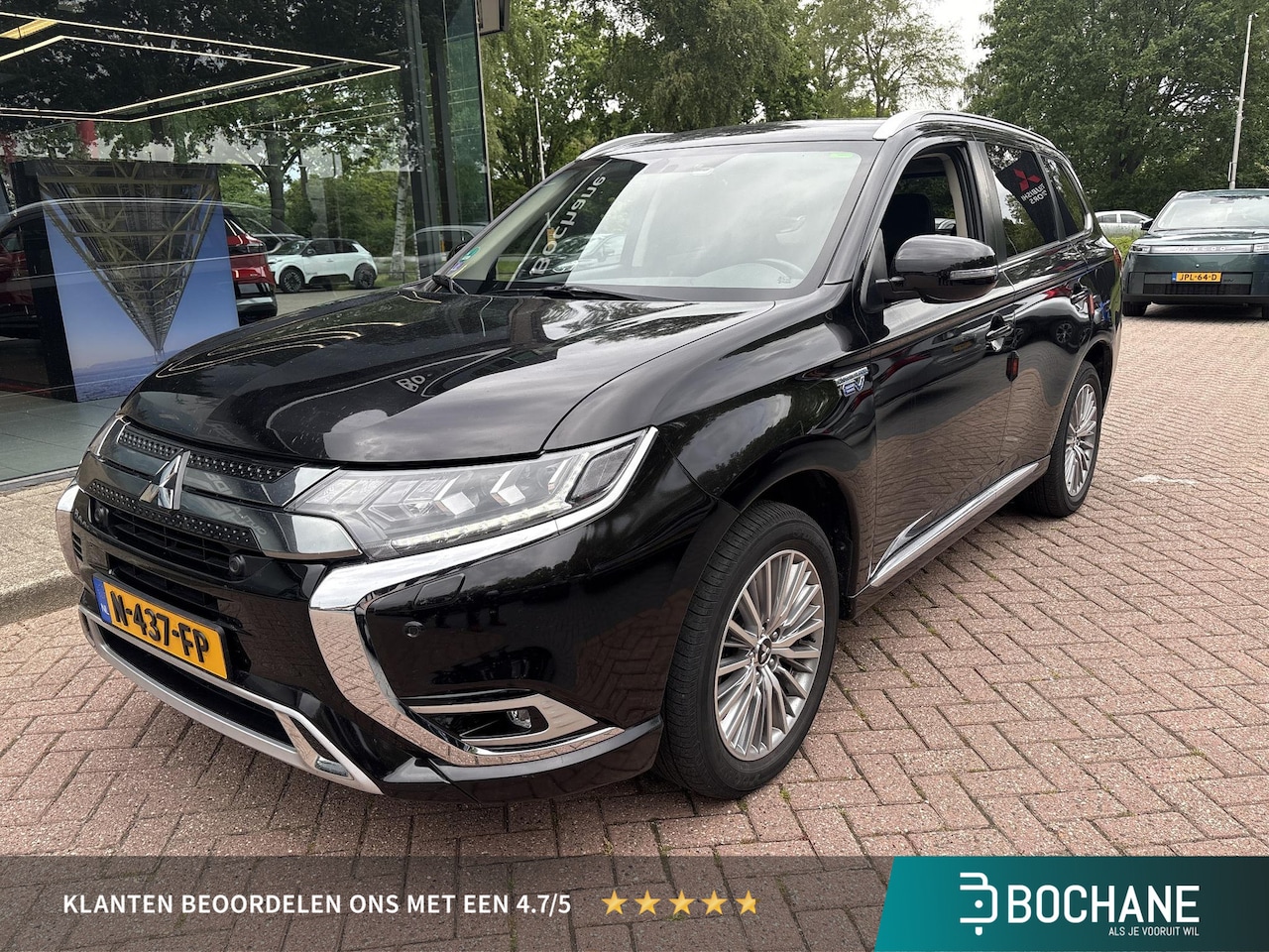 Mitsubishi Outlander - 2.4 PHEV Intense | Cruise Control | Carplay | Trekhaak | Dealeronderhouden | FABRIEKSGARAN - AutoWereld.nl