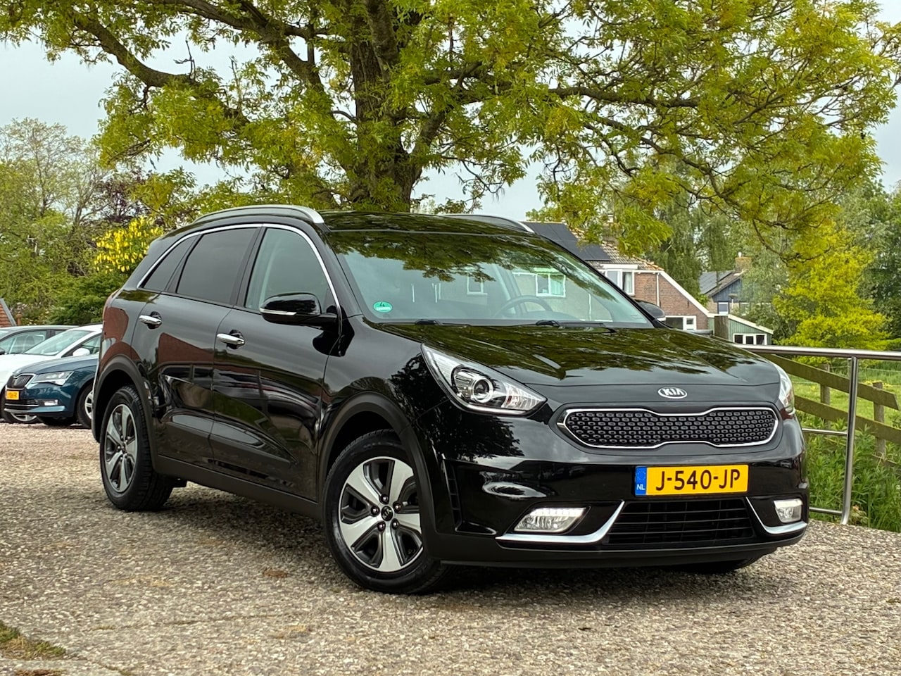 Kia Niro - 1.6 GDi Hybrid BusinessLine | Camera + Carplay + Stuur/Stoel vrw. Nu €10.975,-!! - AutoWereld.nl