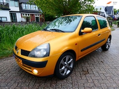 Renault Clio - 1.2-16V Automaat Zuinig 4-Cilinder Nette auto