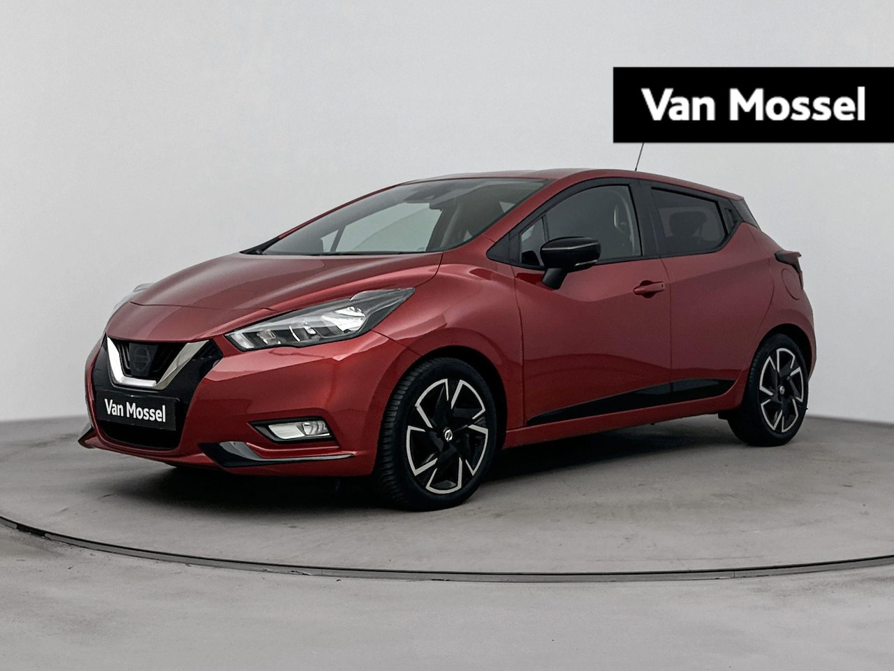 Nissan Micra - 1.0 IG-T N-Design 90PK | Navigatie | BOSE Audio | All Season Banden | Cruise Control | App - AutoWereld.nl