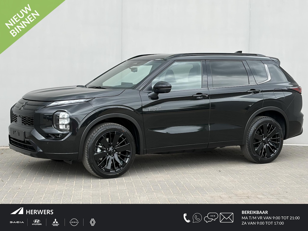Mitsubishi Outlander - 2.4 PHEV Black Edition / €4000,- Voordeel Op Nieuwprijs / Uit voorraad leverbaar /  20 inc - AutoWereld.nl