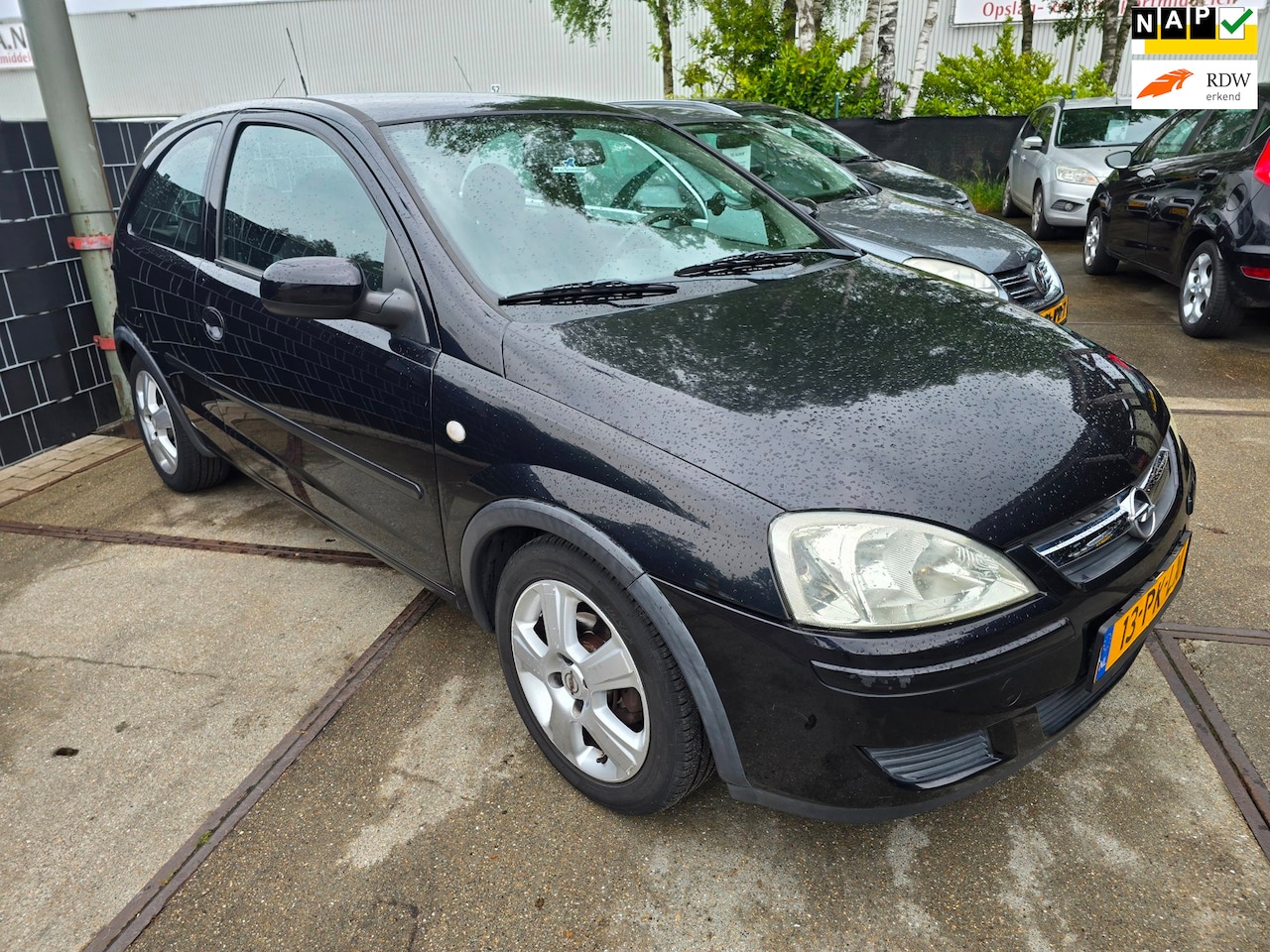 Opel Corsa - 1.2-16V Enjoy Airco - AutoWereld.nl
