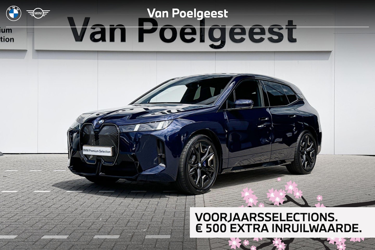 BMW iX - xDrive45 101 kWh | M Sportpakket| Panoramadak | Trekhaak | Selections 500 - AutoWereld.nl