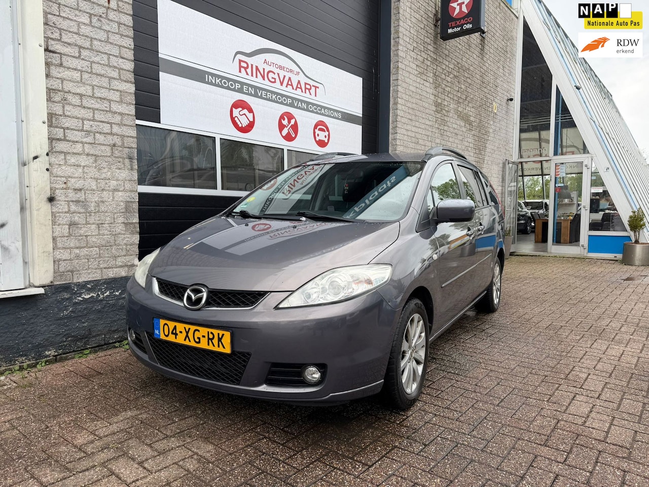 Mazda 5 - 2.0 Executive Met 1 JAAR APK - AutoWereld.nl