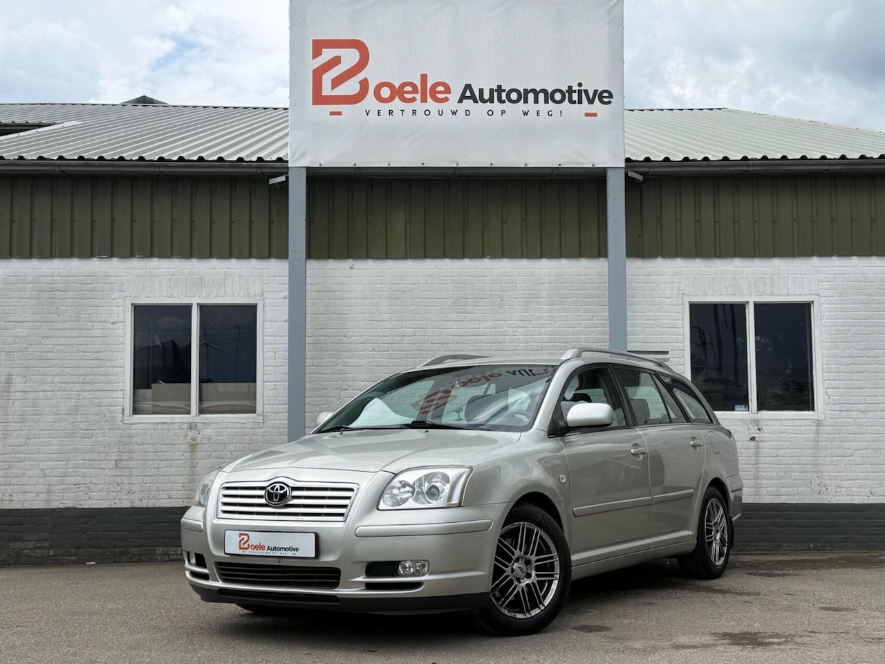 Toyota Avensis Wagon - 2.0 VVTi Linea Sol / Cruise / Clima / Goed onderhouden! - AutoWereld.nl