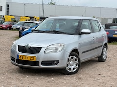 Skoda Fabia - 1.4-16V Ambiente/ RIJDT HEERLIJK