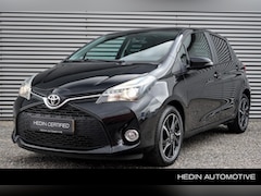 Toyota Yaris - 1.3 VVT-i Dynamic / Nederlandse Auto / Eerste Eigenaar / Navigatie / Panoramadak / Parkeer