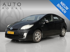 Toyota Prius - 1.8 Comfort HEAD-UP DISPLAY | AIRCO | CRUISE-CONTROL | ELEKTRISCHE RAMEN | RADIO |