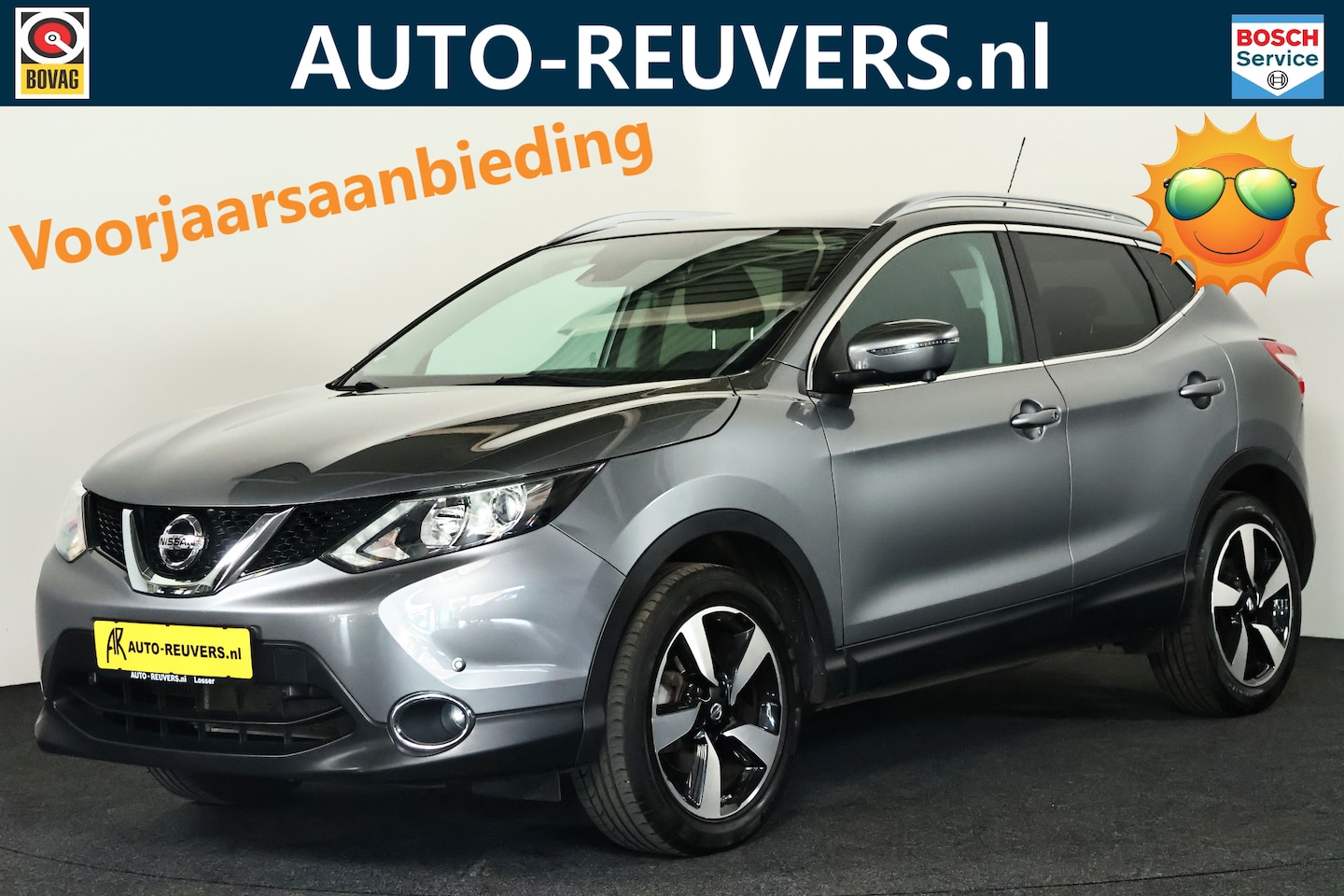 Nissan Qashqai - 1.2 N-Connecta / Panorama / Navi / Cam / Trekhaak - AutoWereld.nl