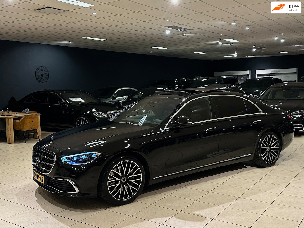 Mercedes-Benz S-klasse - S400 d 4MATIC LANG AMG/BTW/MASSAGE/PANO/HUD/DISTR/VOLL - AutoWereld.nl
