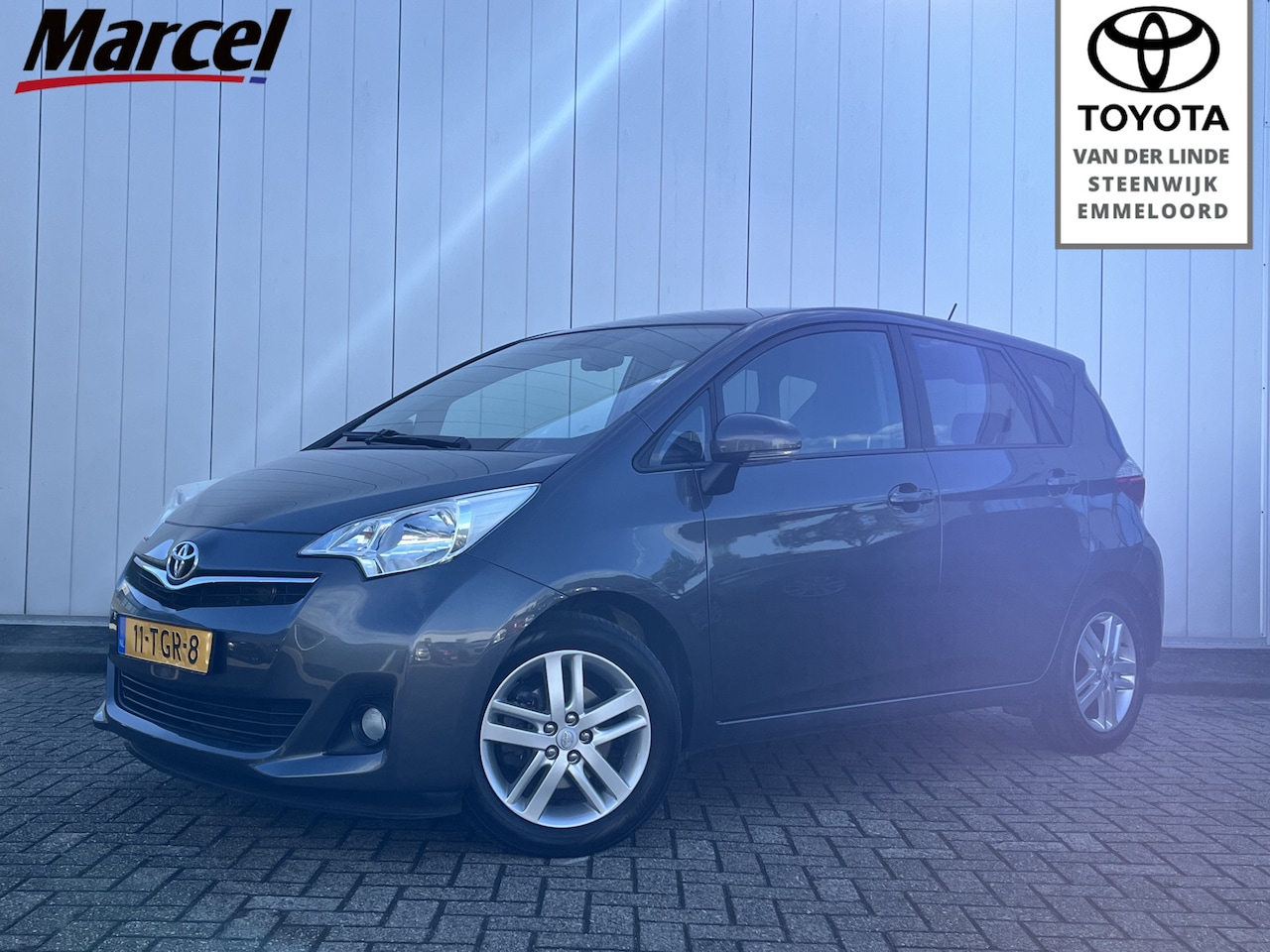 Toyota Verso S - 1.3 VVT-i Dynamic 1.3 VVT-i Dynamic - AutoWereld.nl