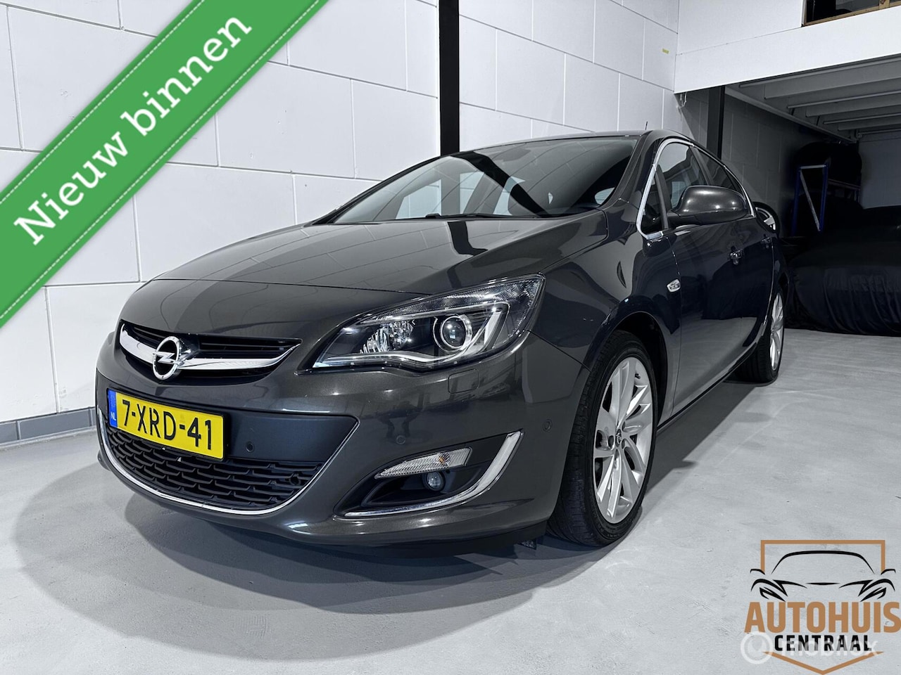 Opel Astra - 1.4 Turbo Sport*NwAPK*Elekramen*Trekhaak - AutoWereld.nl