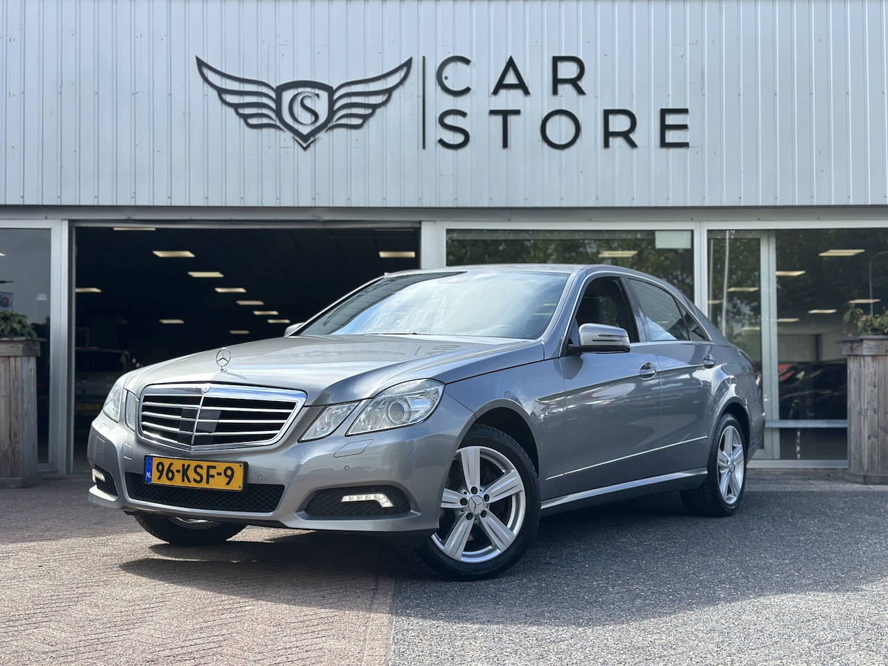 Mercedes-Benz E-klasse - 350 CGI Avantgarde |ACC|CAMERA|STOEL KOELING EN VERWARING|CLIMA|HARMAN/KARDON|ELK.STOELEN - AutoWereld.nl
