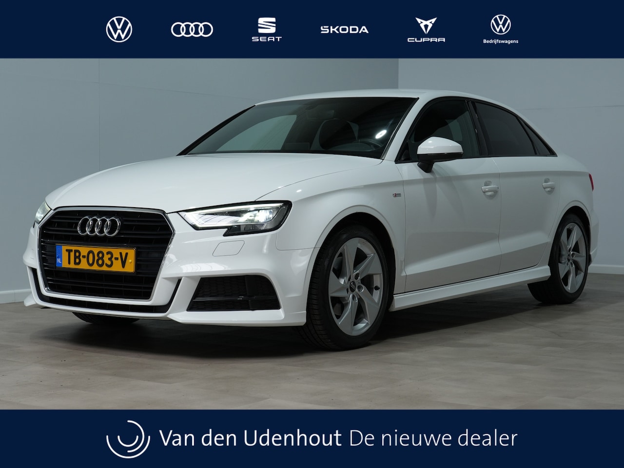 Audi A3 Limousine - 1.5 TFSI CoD 150pk S-Tronic Sport S-Line Ed. | Full-LED | Navigatie | Stoelverw. | 19"lm V - AutoWereld.nl