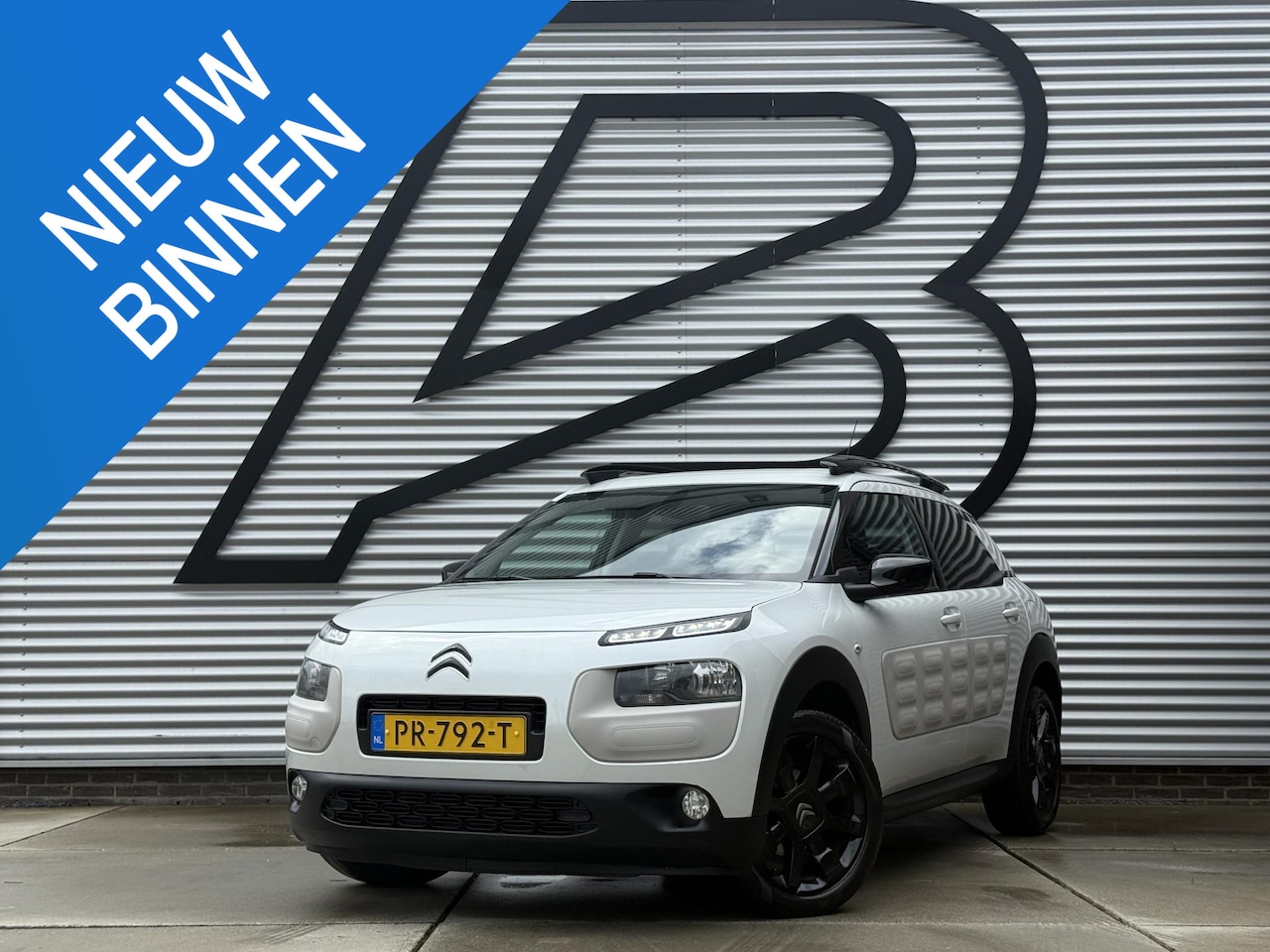 Citroën C4 Cactus - 1.2 PureTech Shine 2e Eigenaar|Navi|Camera|Trekhaak|Clima|Cruise|D-riem vv in 2022|N.A.P|A - AutoWereld.nl