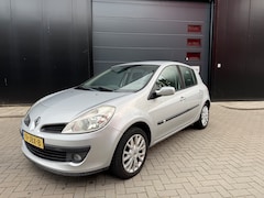 Renault Clio - 1.2-16V Collection 5-DRS Nieuwe APK  51390 Km NAP