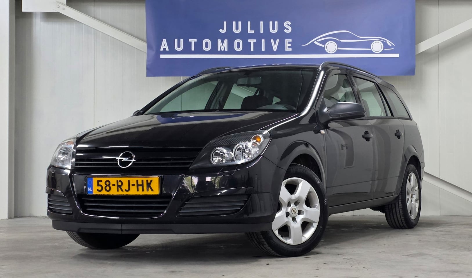 Opel Astra Wagon - 1.6 Enjoy Airco Trekhaak Garantie APK 04-2027! - AutoWereld.nl