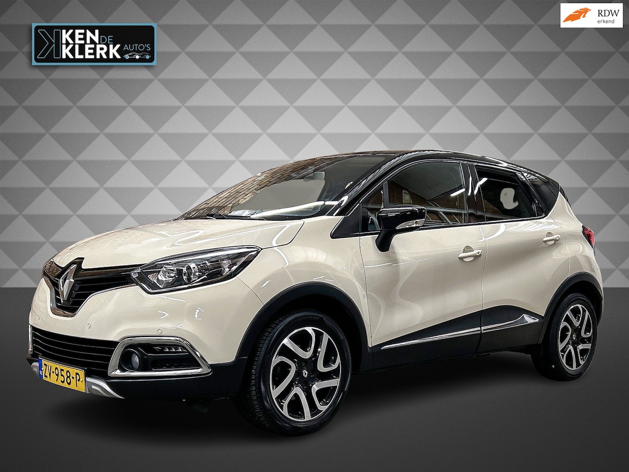 Renault Captur - 1.2 TCe |Xmod|LEDER |Keyless entry |Trekhaak - AutoWereld.nl