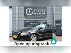 Volvo V50 - 2.0 Momentum 146PK Trekhaak, Clima, Cruise, ElektrRamen+Spiegels, Radio/Cd-Speler, Dakrail