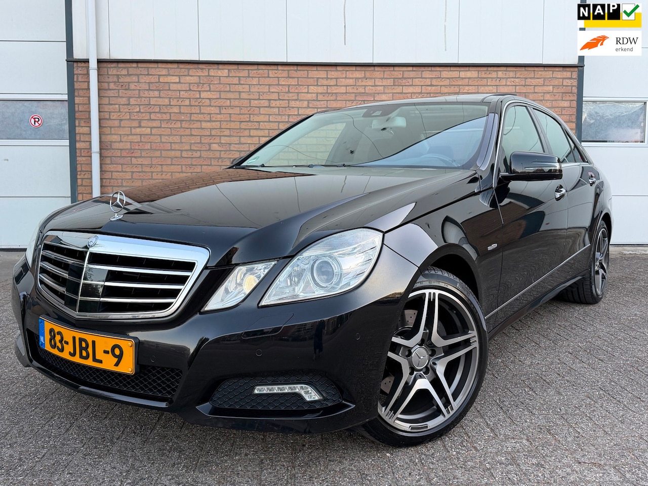 Mercedes-Benz E-klasse - E350 CDI Massage/pano/luchtvering !!!! - AutoWereld.nl