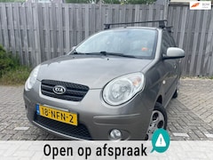 Kia Picanto - 1.0 Seven 5DRS AIRCO DISTRIBUTIERIEM VERVANGEN