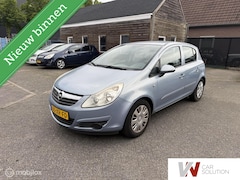 Opel Corsa - 1.2-16V Enjoy KOPPAKKING LEK