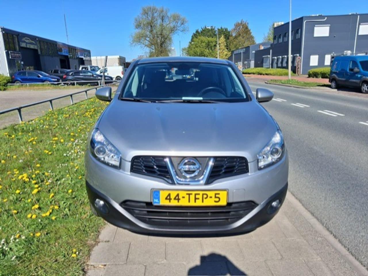Nissan Qashqai - 1.6 Acenta -Met nieuwe APK mogelijk. - AutoWereld.nl