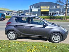 Hyundai i20 - 1.2i i-Motion