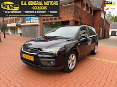 Ford Focus Wagon - 1.6-16V Futura
