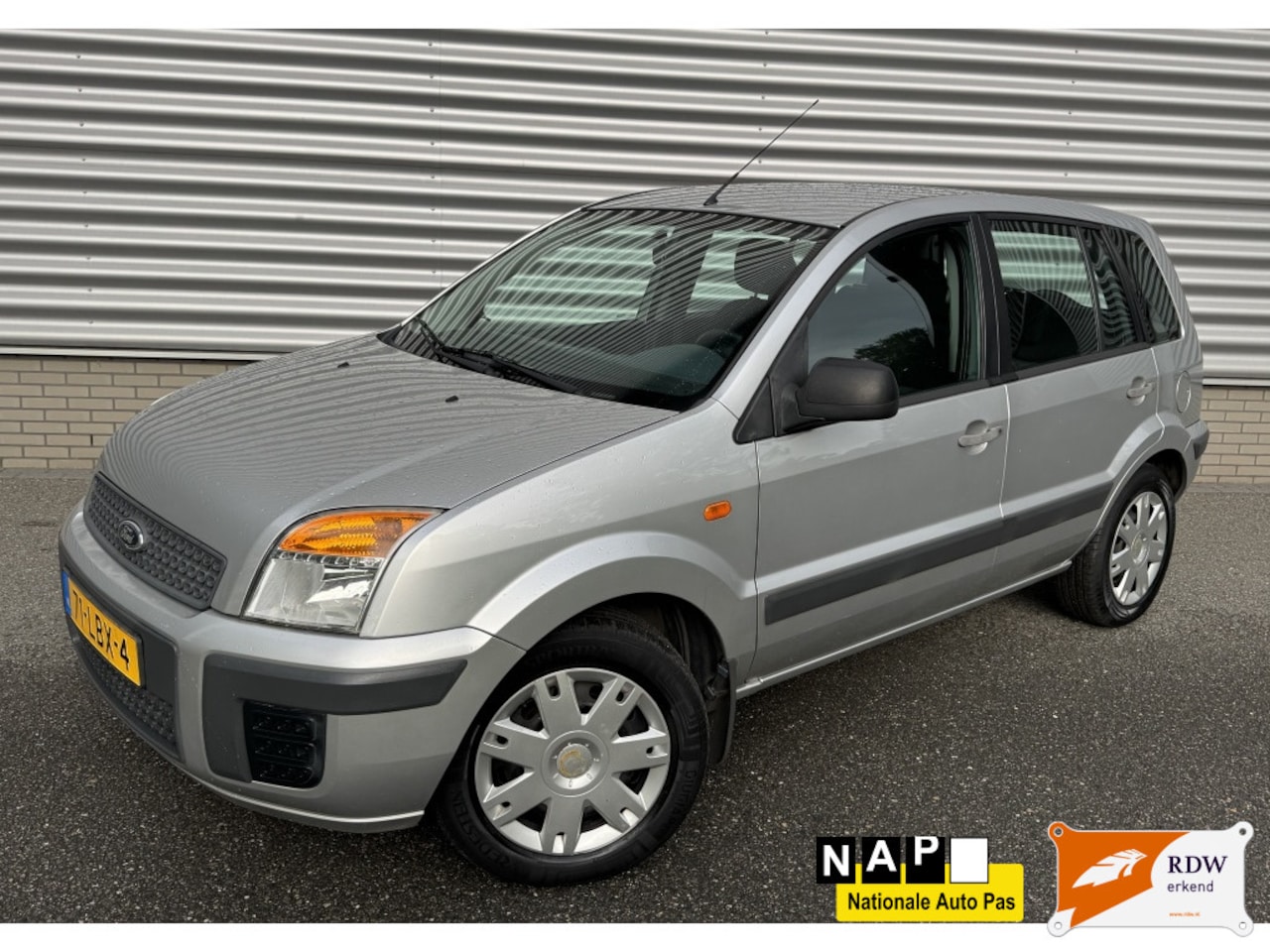 Ford Fusion - 1.4-16V Airco | NAP - AutoWereld.nl