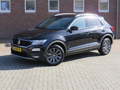 Volkswagen T-Roc - 1.0 TSI Style Business * Rijklaarprijs incl. garantie * Navi * Electrische A-Klep * Digita