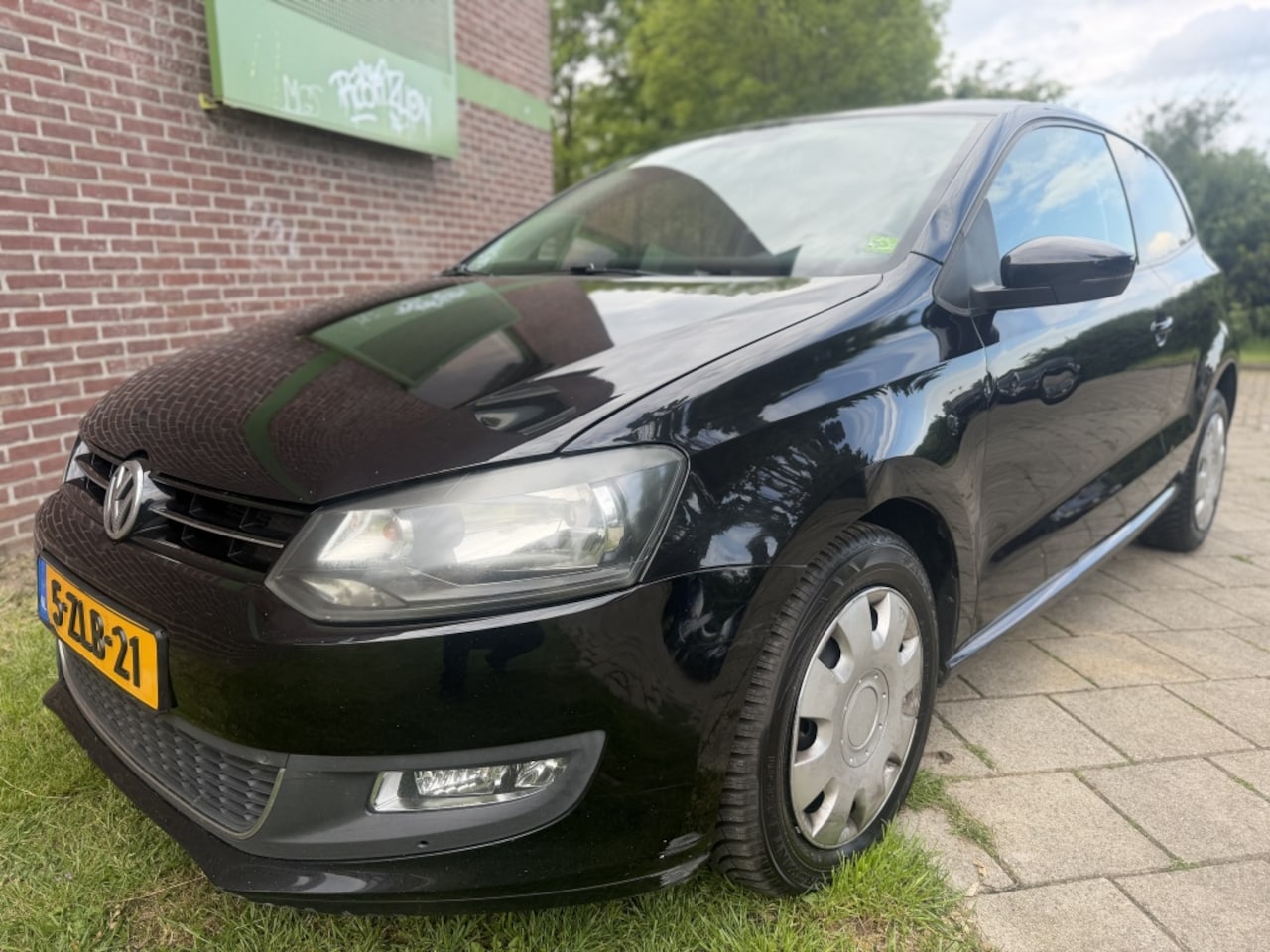 Volkswagen Polo - 1.6 TDI BlueM Match.*2012*Cruise|Airco|Stoel-vW|Pdc - AutoWereld.nl