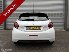 Peugeot 208 - 1.2 PureTech Active*AUTOM*CRUIS*NAV*NIEUWE APK