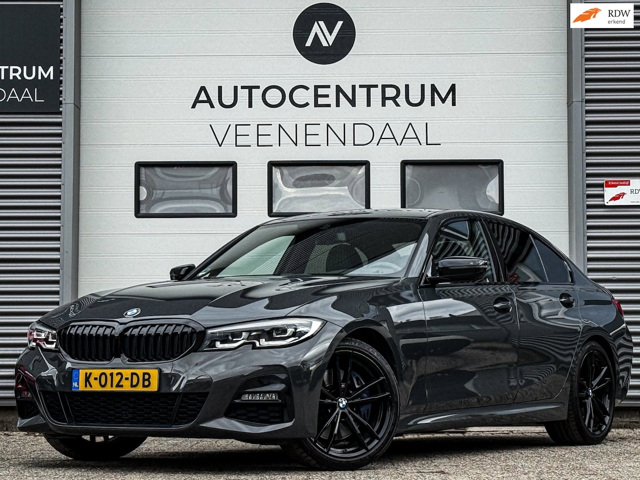 BMW 3-serie - 330i High Executive 3X M-SPORT HIFI/KEYLESS/DRAVIT GRAU/ALARM KLASSE 3 - AutoWereld.nl