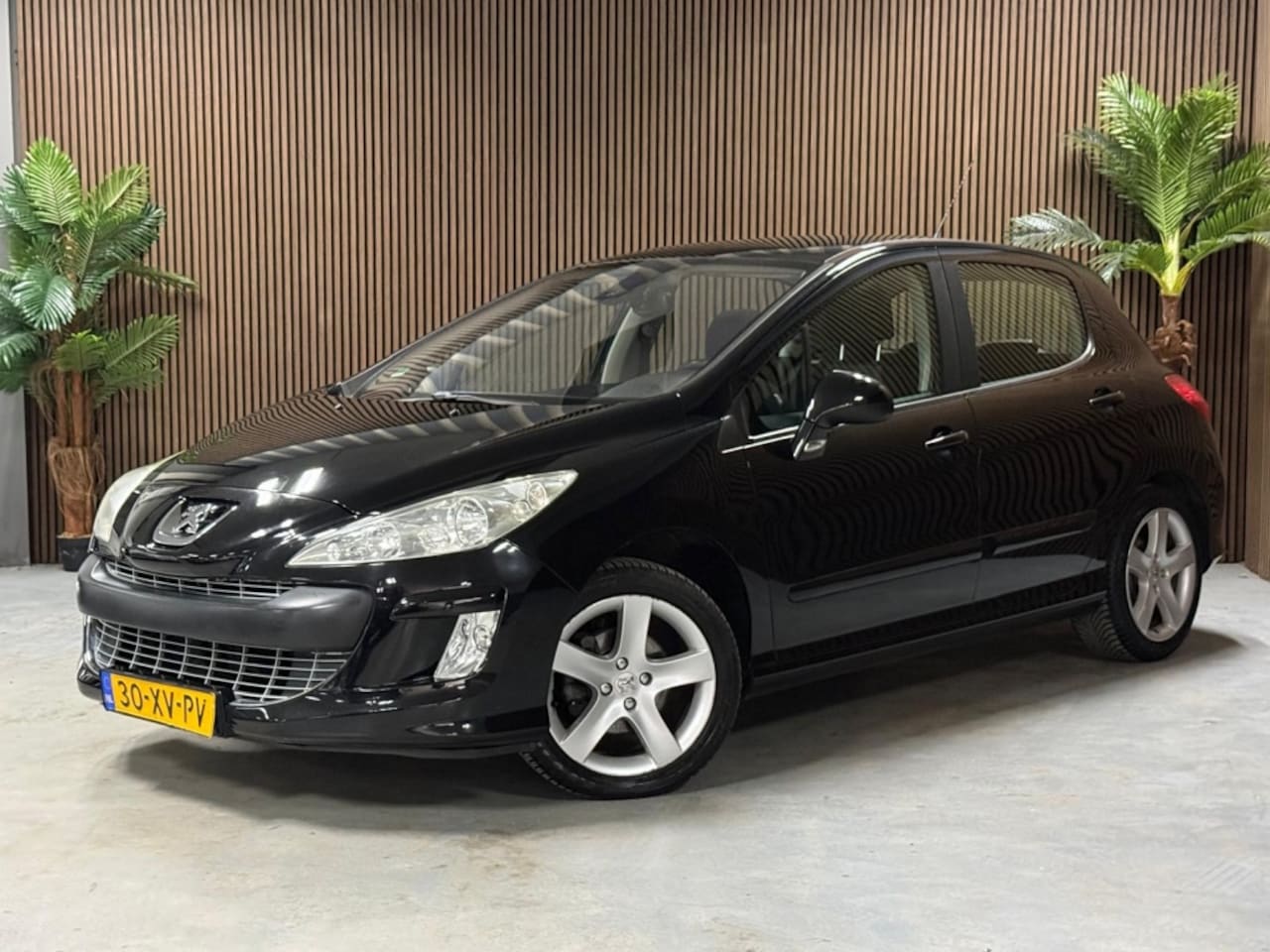 Peugeot 308 - 1.6 VTi XT 1.6 VTi XT - AutoWereld.nl