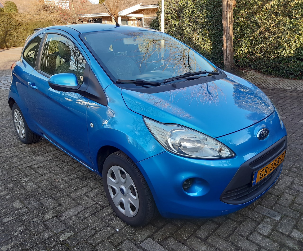 Ford Ka - 1.2 Style start/stop met airco - AutoWereld.nl