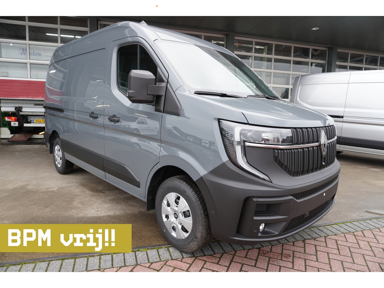 Renault Master - T35 2.0 dCi 170PK L2H2 Extra Schuifdeur L / R Nr. V146 | Climate | Navi | Cruise | Trekhaa - AutoWereld.nl