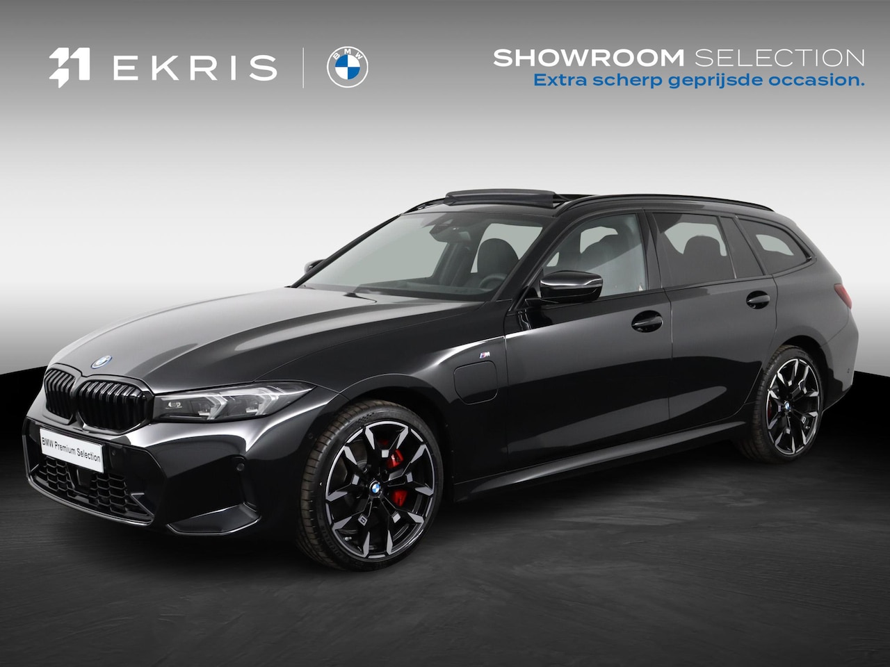 BMW 3-serie Touring - 330e xDrive M Sportpakket Pro | Trekhaak | Panoramadak | Harman Kardon | Active Cruise Con - AutoWereld.nl