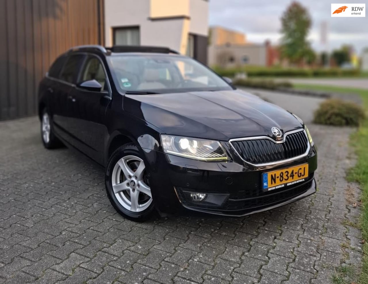 Skoda Octavia Combi - 1.8 TSI Greentech Elegance Businessline 1.8 TSI Greentech Elegance Businessline - AutoWereld.nl