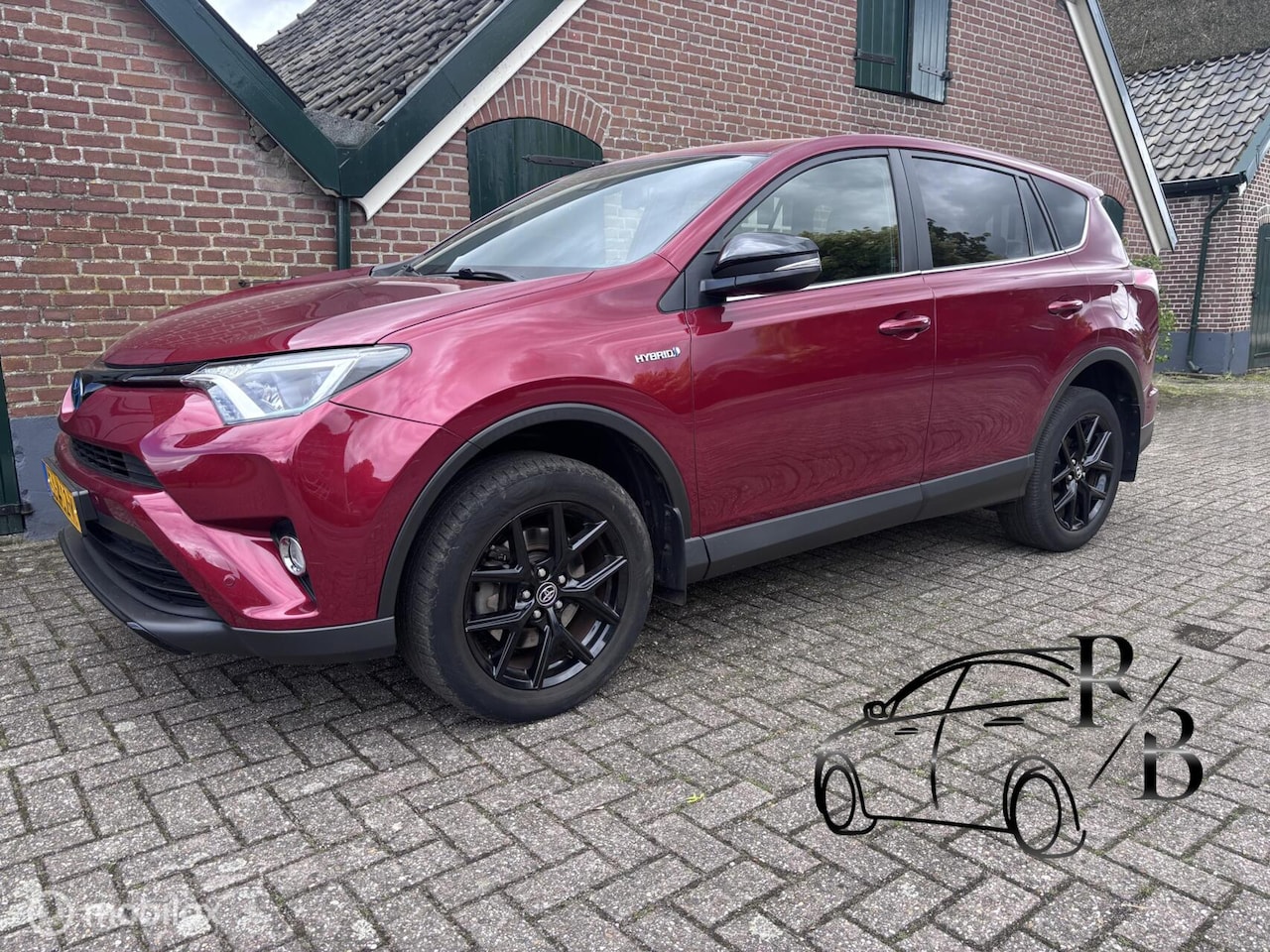 Toyota RAV4 - 2.5 Hybrid Black Edition Navi Camera Airco APK - AutoWereld.nl