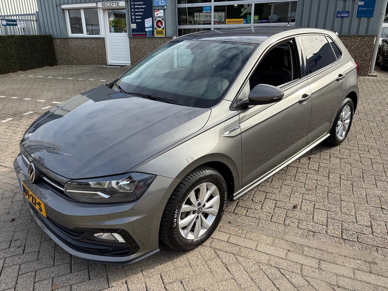 Volkswagen Polo - 1.0 TSI 95pk R-Line Edition - Virtual Cockpit - AutoWereld.nl