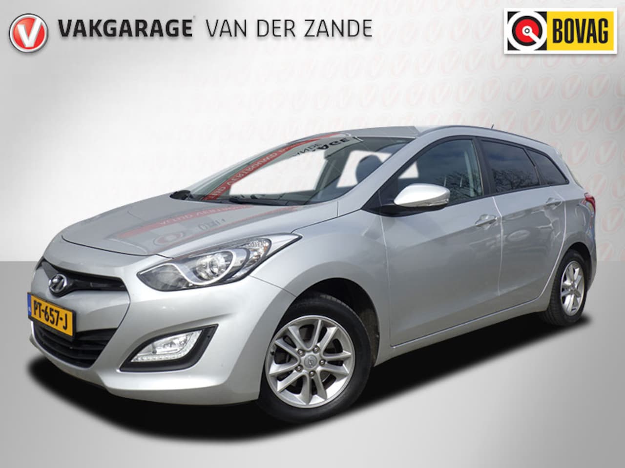 Hyundai i30 Wagon - 1.4 1.4, Airco, Afneembare Trekhaak! - AutoWereld.nl