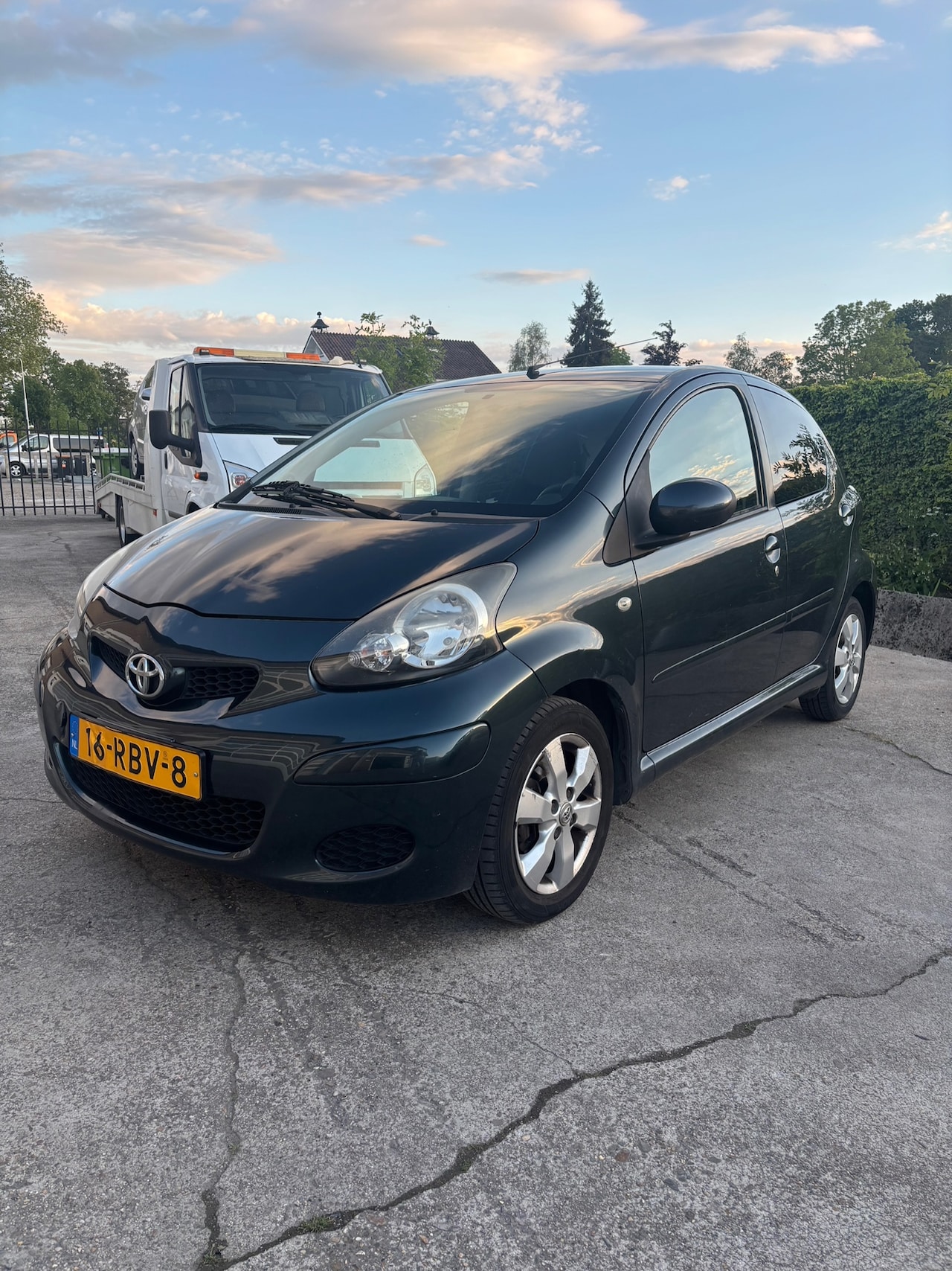 Toyota Aygo - 1.0-12V Aspiration Green Navigator 1.0-12V Aspiration Green Navigator - AutoWereld.nl