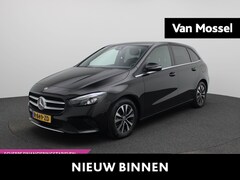 Mercedes-Benz B-klasse - 180 Business Line | Automaat | Stoelverwarming | Achteruitrijcamera | Parkeersensoren | Tr