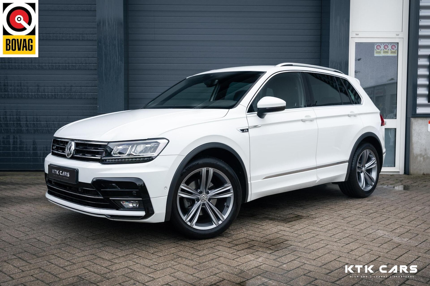 Volkswagen Tiguan - 1.5 TSI R-Line|Keyles|Camera|ACC|Line|Carplay|Trekhaak - AutoWereld.nl
