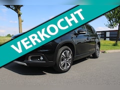 Peugeot 2008 - 1.2 PureTech Allure Climate Control Navigatie APK 27-11-2027